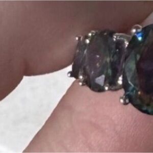 Mystic Topaz Silver-Accent Women's Ring - Iridescent Green/Purple